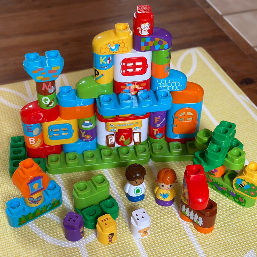 LeapBuilders® ABC Smart House™